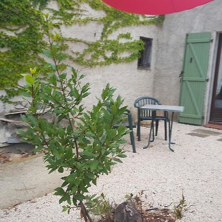 Aux Oliviers Homps (Aude) Exterior foto