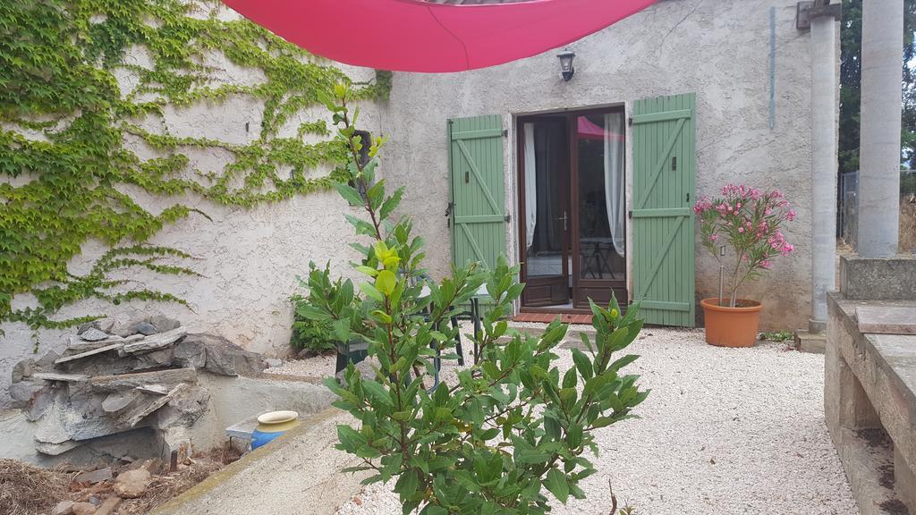 Aux Oliviers Homps (Aude) Exterior foto